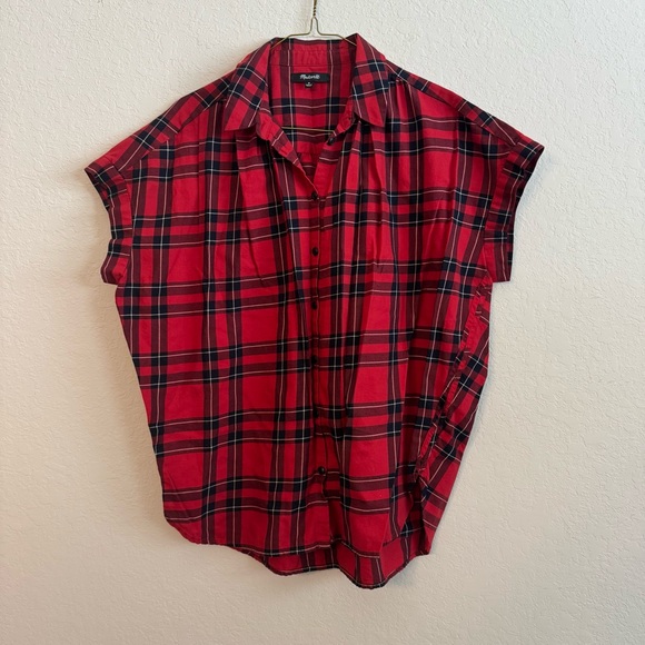 Madewell Red and Black Plaid short sleeved Shirt medium - Picture 2 of 8